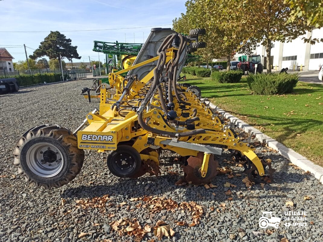 Cultivator Bednar Strip Master EN6000