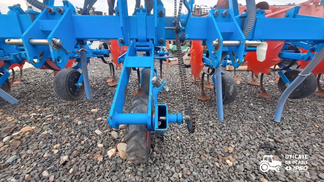Cultivator cu fertilizare Monosem model SCD-9U