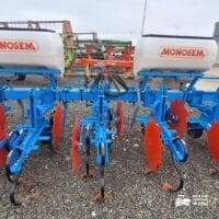 Cultivator cu fertilizare Monosem model SCD-9U