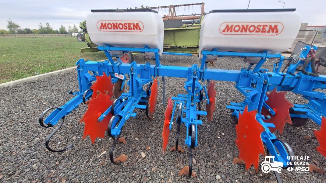 Cultivator cu fertilizare Monosem model SCD-9U