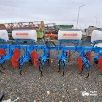 Cultivator cu fertilizare Monosem model SCD-9U