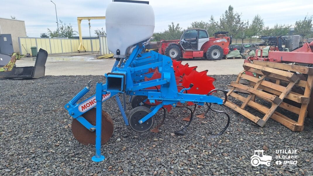 Cultivator cu fertilizare Monosem model SCD-9U