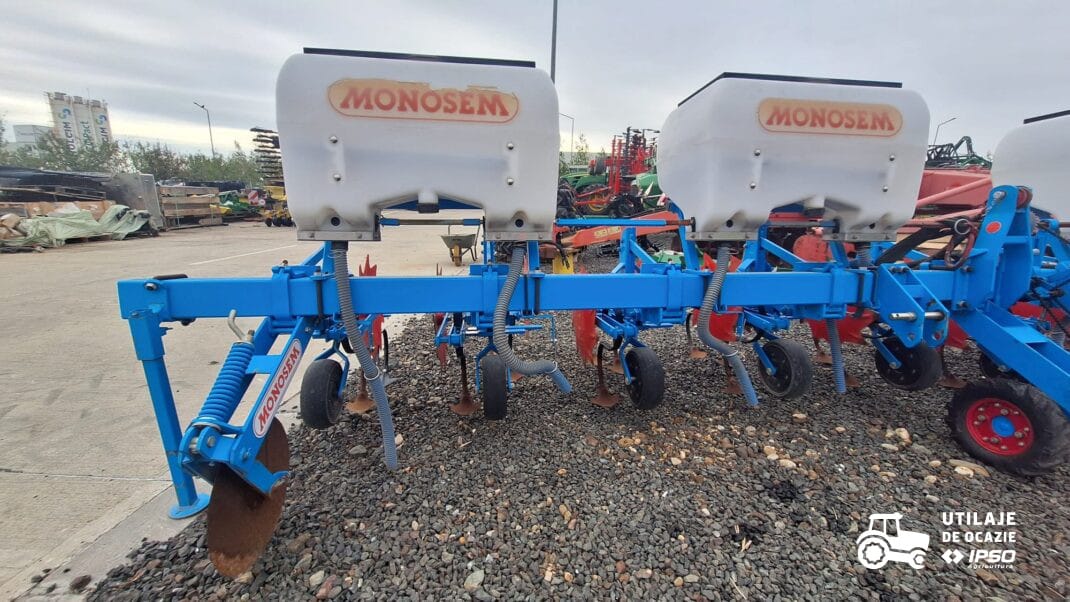 Cultivator cu fertilizare Monosem model SCD-9U