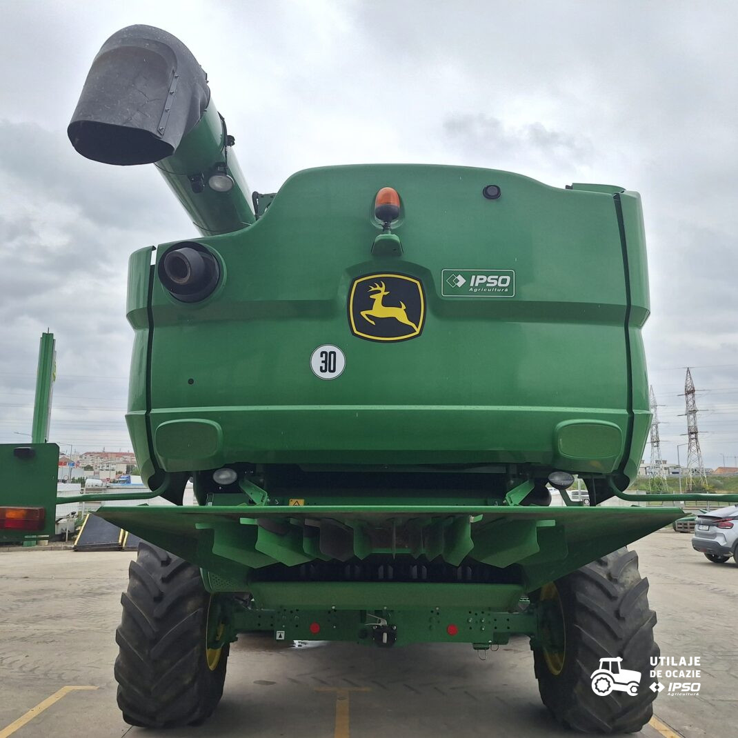 John Deere S770 + Header paioase