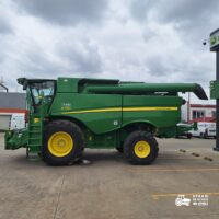 John Deere S770 + Header paioase