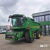 John Deere S770 + Header paioase