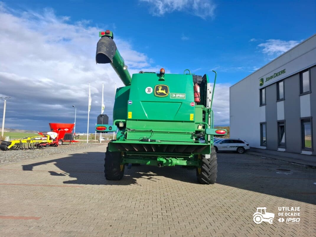 John Deere T660i + Header 625R
