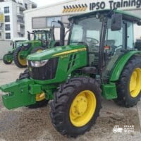 John Deere 5075E
