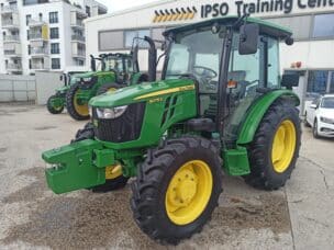 John Deere 5075E