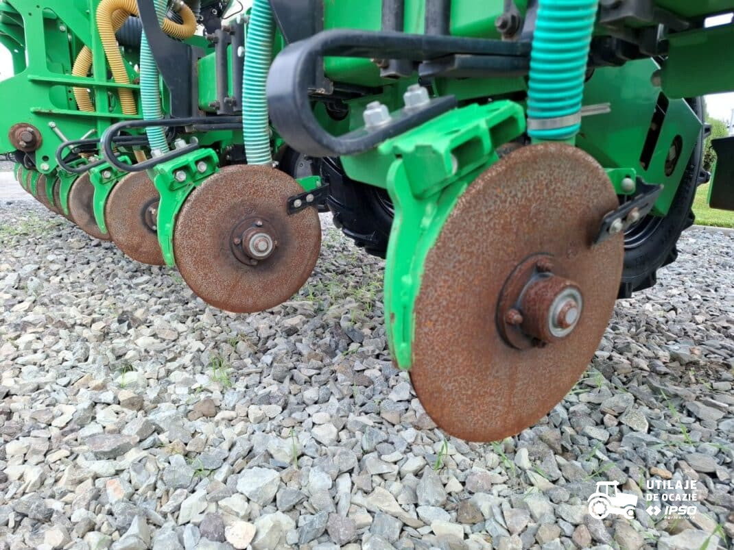 Semanatoare prasitoare Sfoggia model Sigma 5 8R