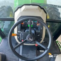 John Deere 5067E