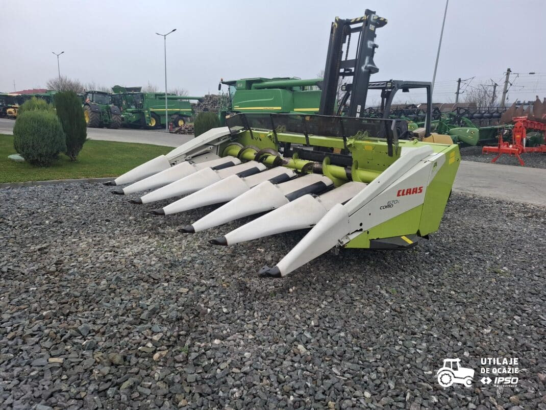 Echipament porumb Claas Corio 670C