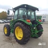 John Deere 5075E