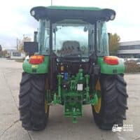 John Deere 5075E