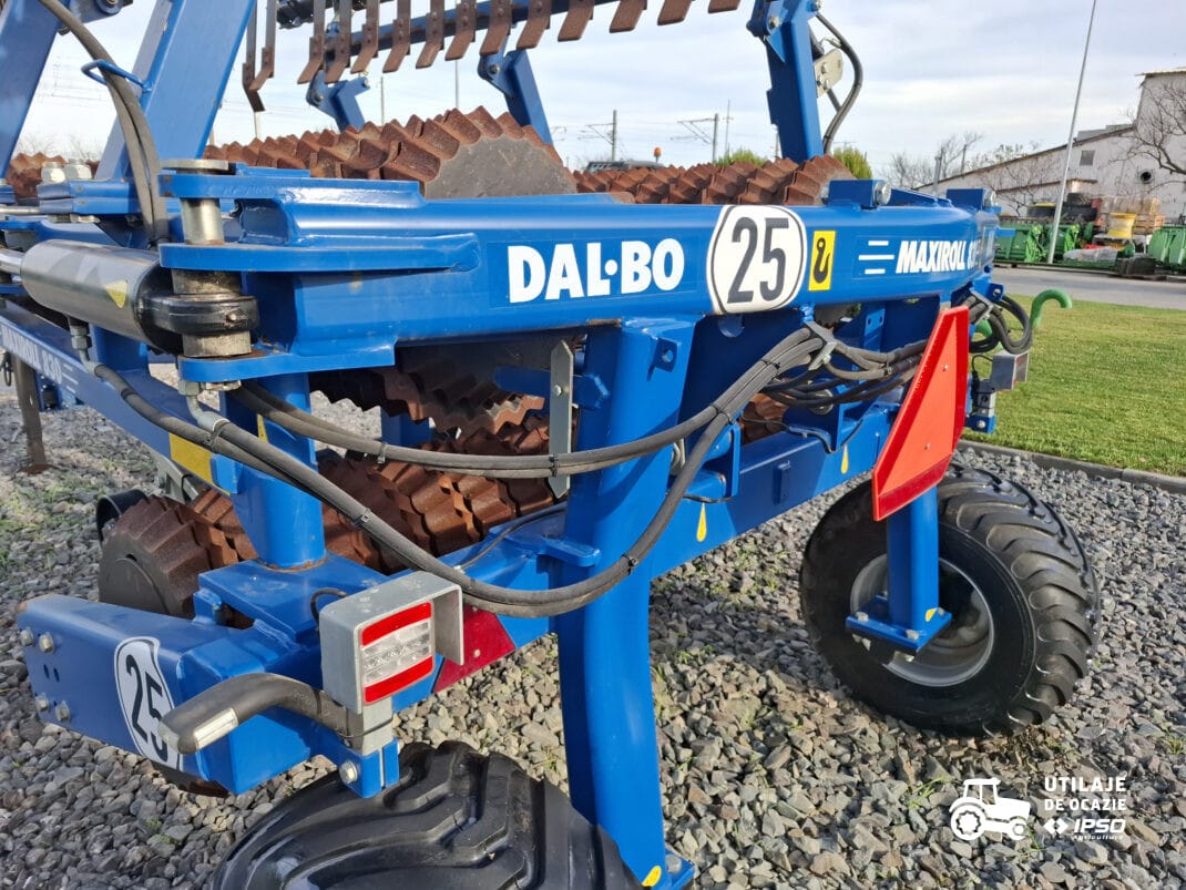 Tavalug Dal-Bo Maxiroll 830