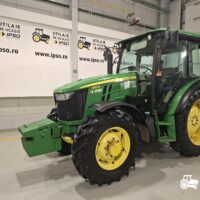 Tractor John Deere model 5115M