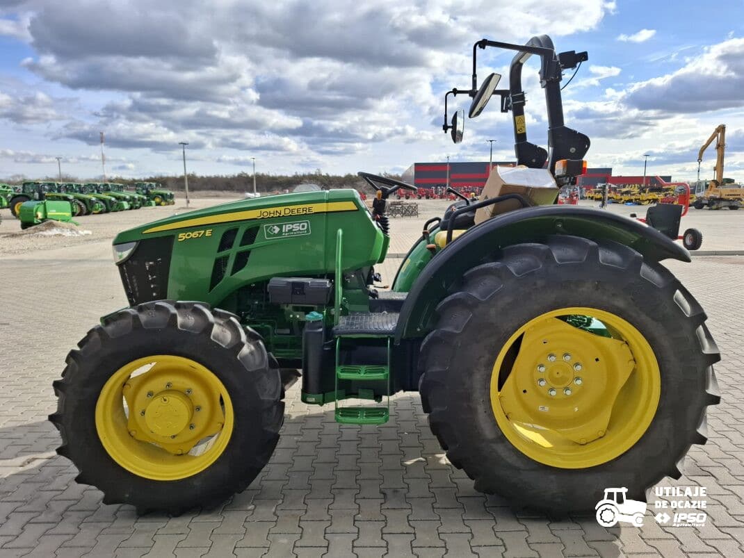 John Deere 5067E fara cabina