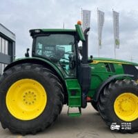 Tractor John Deere model  6R 215