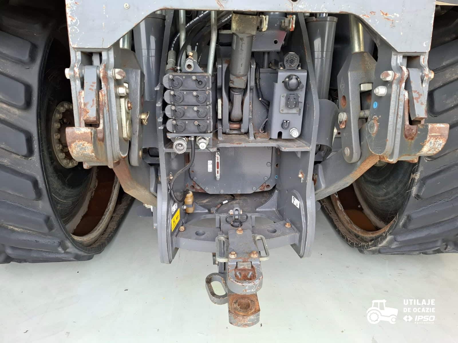 Challenger MT865E