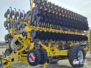 Semanatoare  semi -directa Bednar Efecta CE 12000