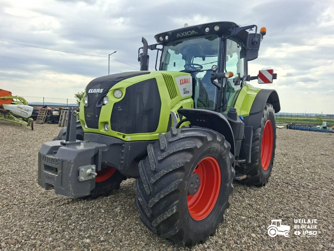 Claas Axion 810