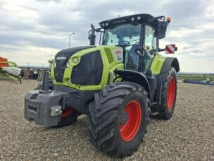Claas Axion 810