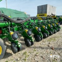 Semanatoare prasitoare John Deere DB 55