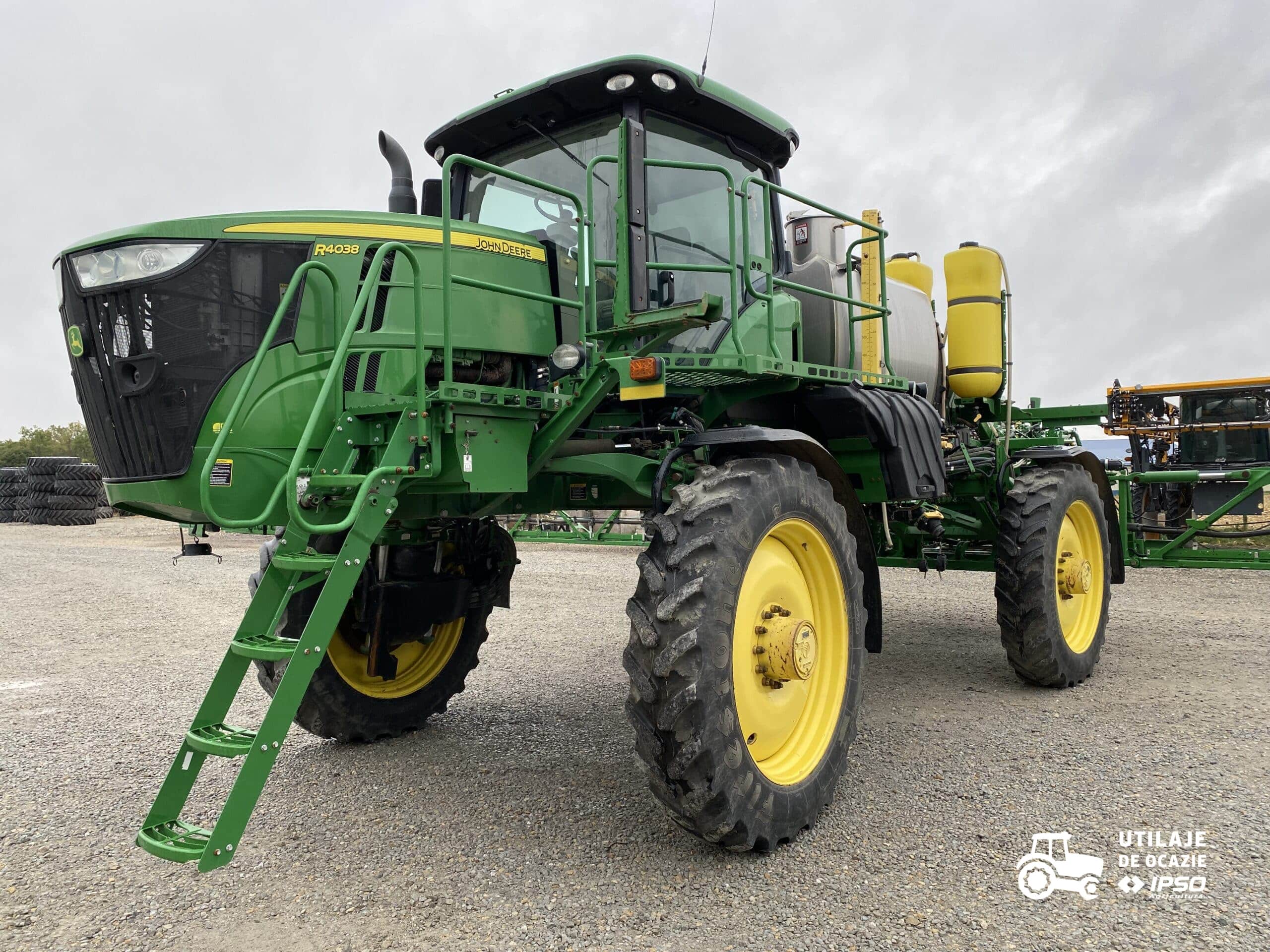 Sprayer John Deere R4038