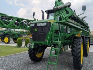 Sprayer John Deere R4045