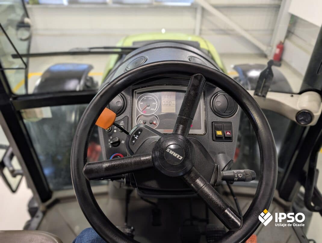 Claas Axos 340