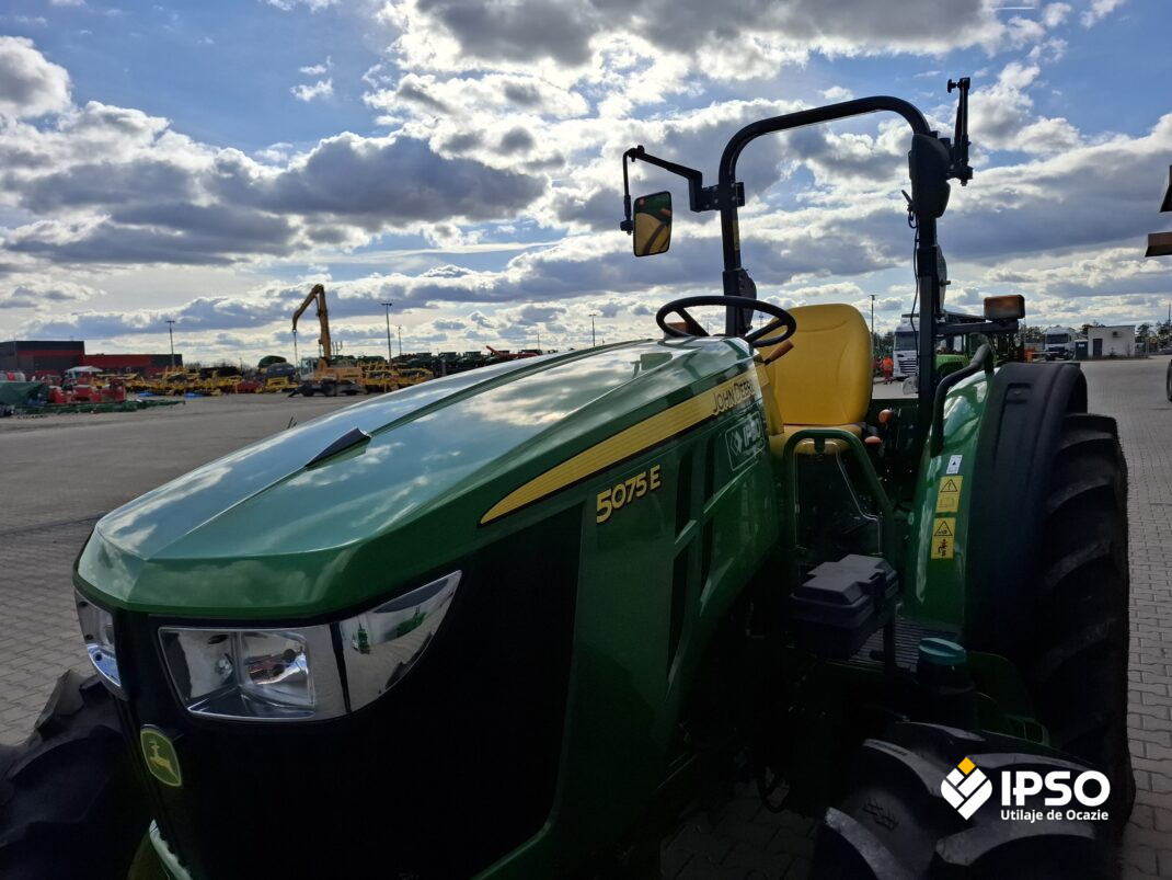 John Deere 5075E fara cabina