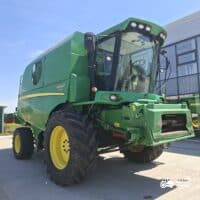 John Deere model W440 + Header 616R