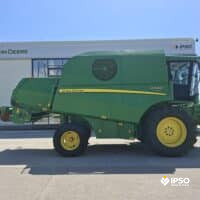 John Deere W440 + Header paioase