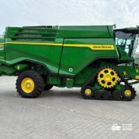 John Deere X9 1100 + Header HD40X