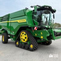 John Deere X9 1100 + Header HD40X