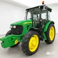 John Deere 5105M