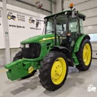 John Deere 5105M