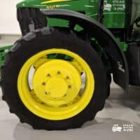 John Deere 5105M