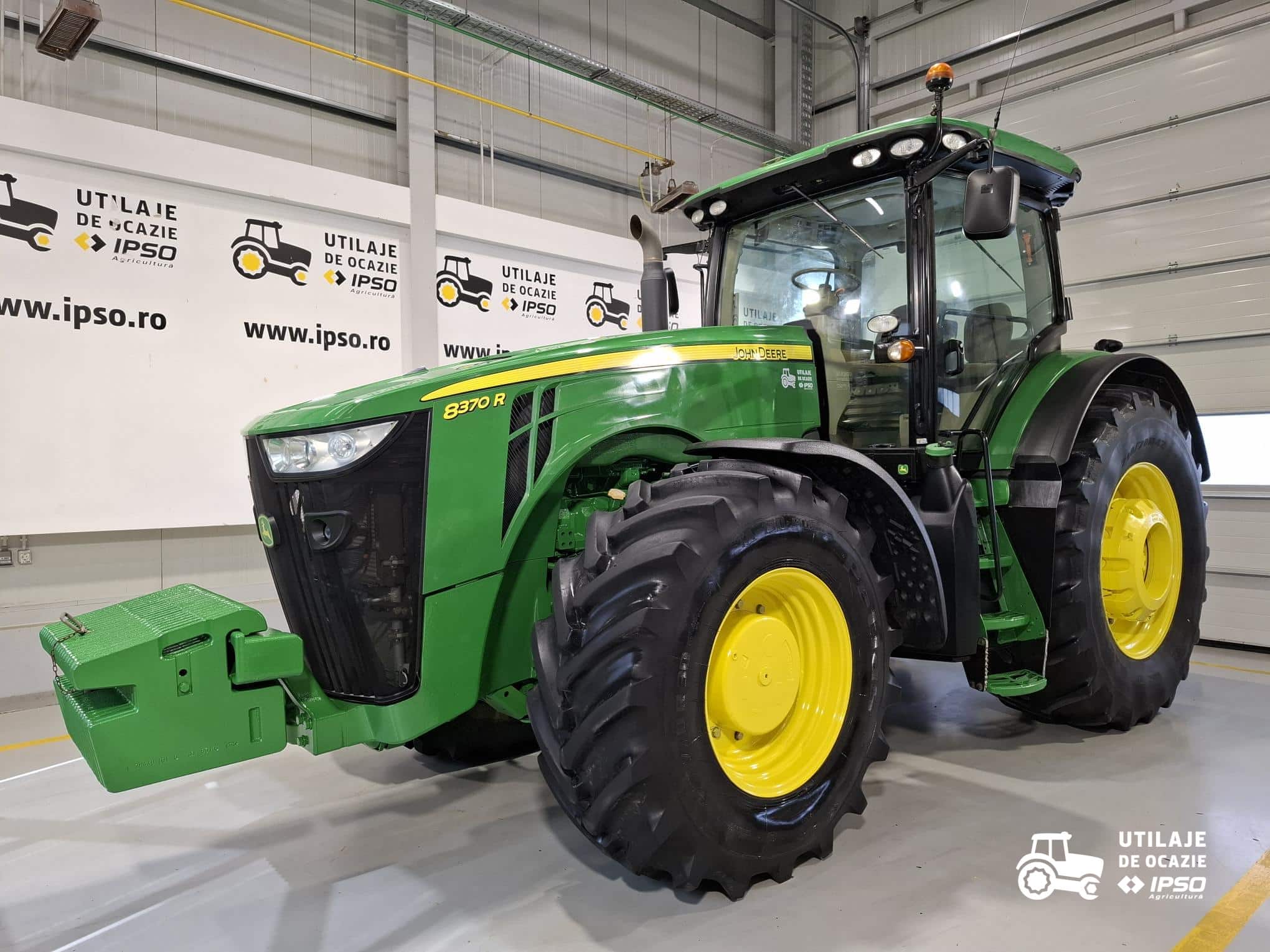 John Deere 8370R