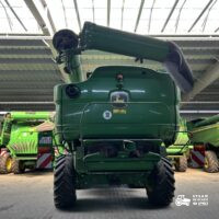 John Deere S780