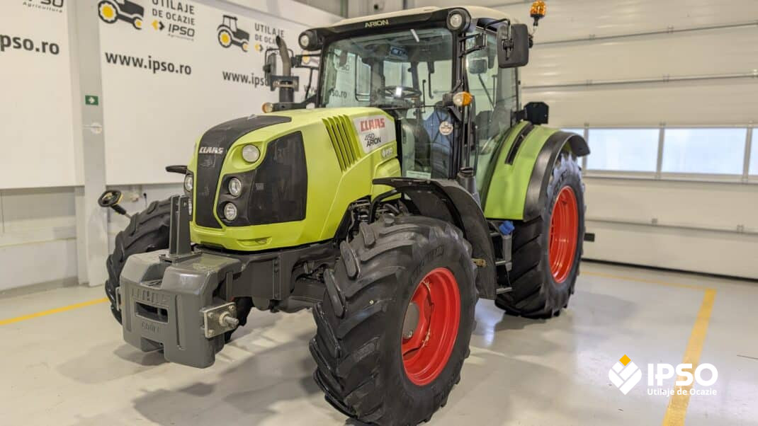 Claas Arion 450