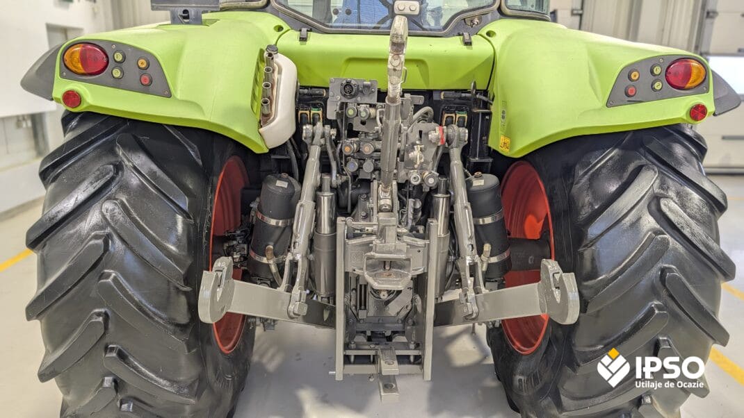 Claas Arion 450