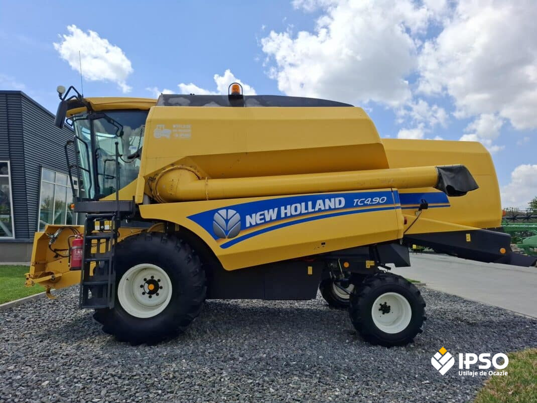 New Holland  TC 4.90 + Header paioase