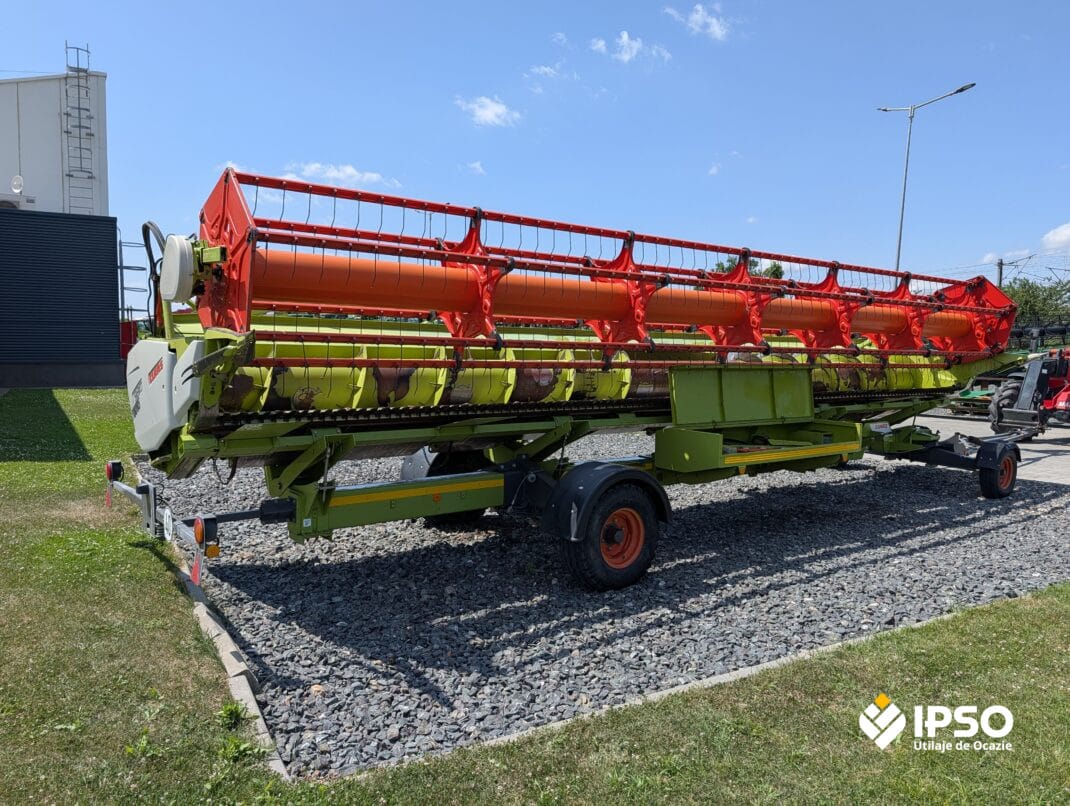 Claas Lexion 750 + Header paioase