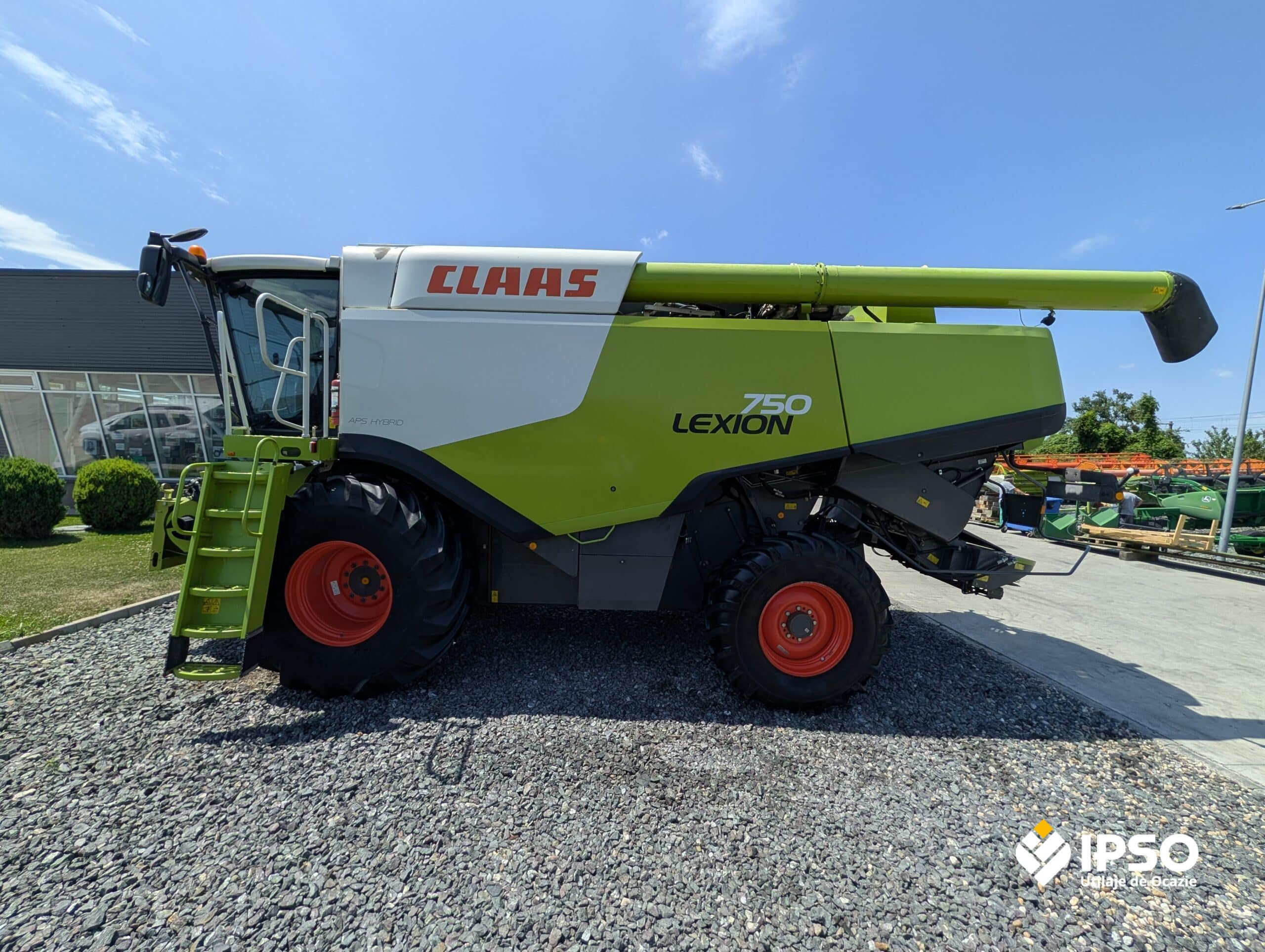 Claas Lexion 750 + Header paioase