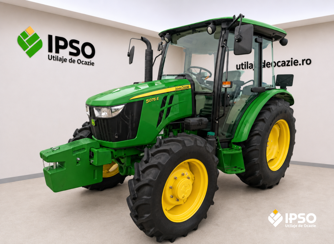 John Deere 5075E