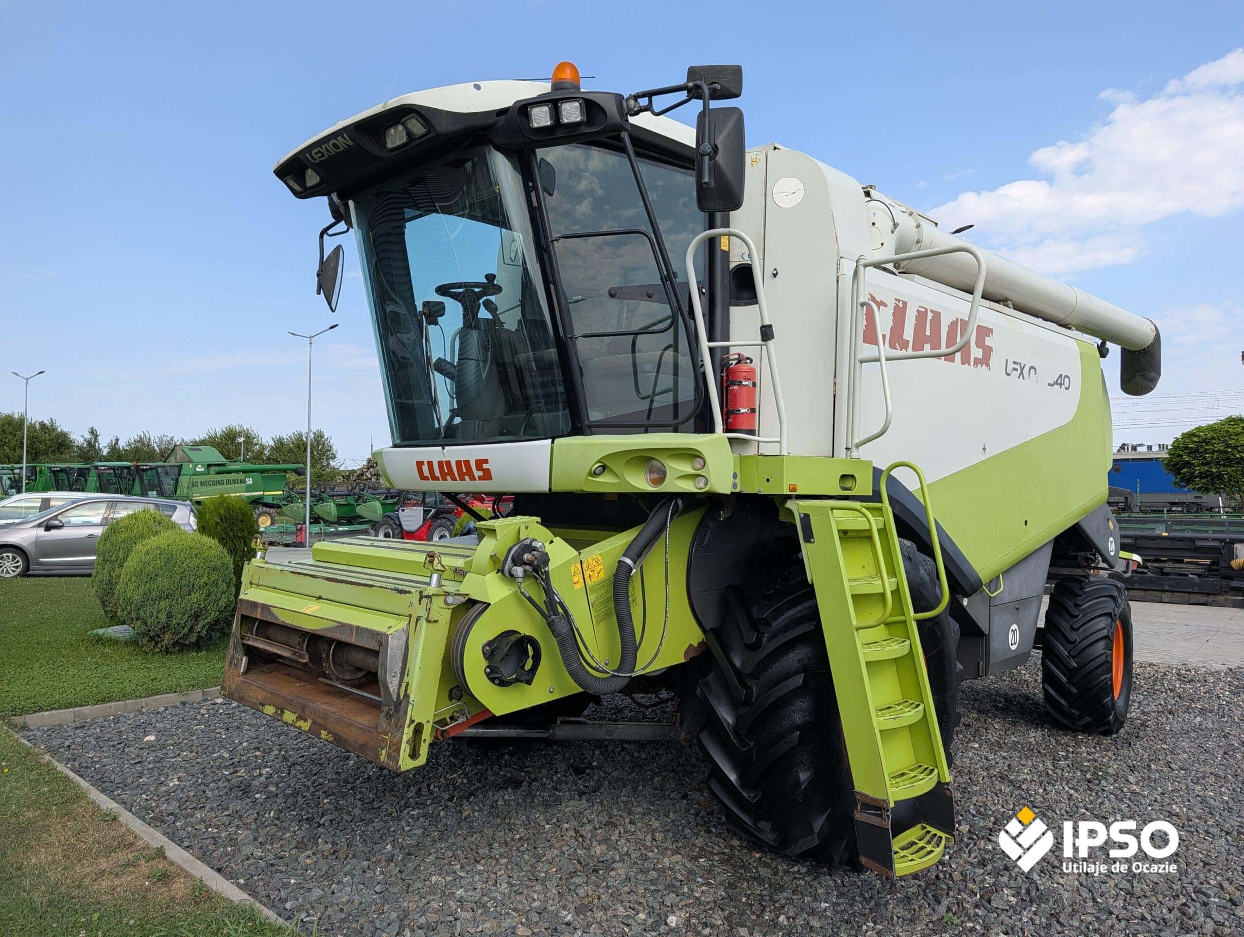 Claas Lexion 540 + Headere paioase si porumb