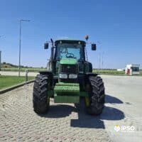John Deere 6930