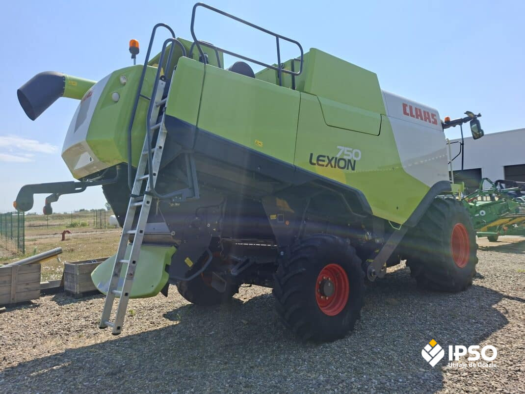 Claas Lexion 750 + Header paioase
