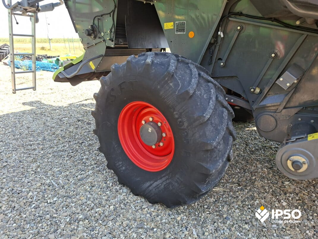 Claas Lexion 750 + Header paioase